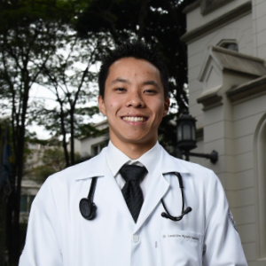 DR. Leandro Iuamoto